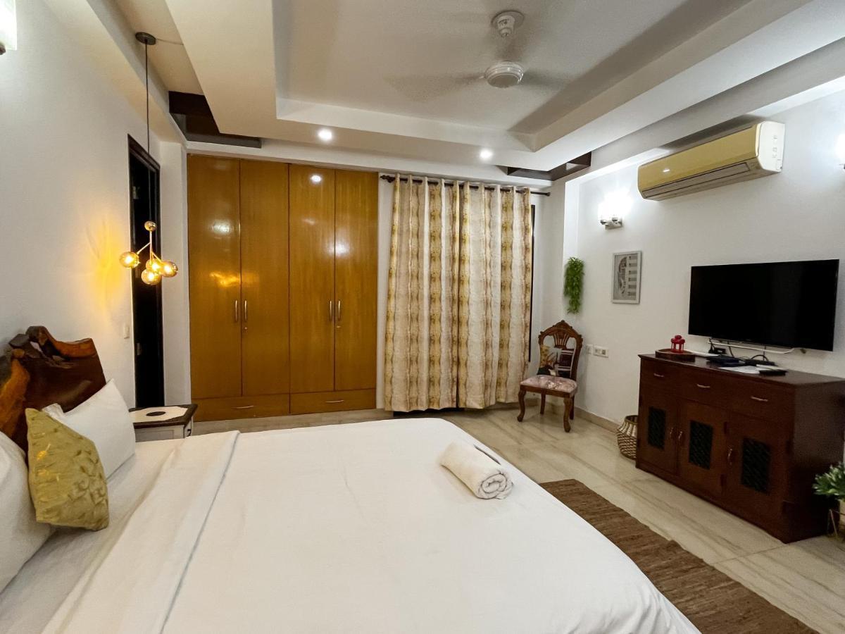 Bed and Breakfast Avatar Living @Safdarjung Enclave Нью-Дели Экстерьер фото